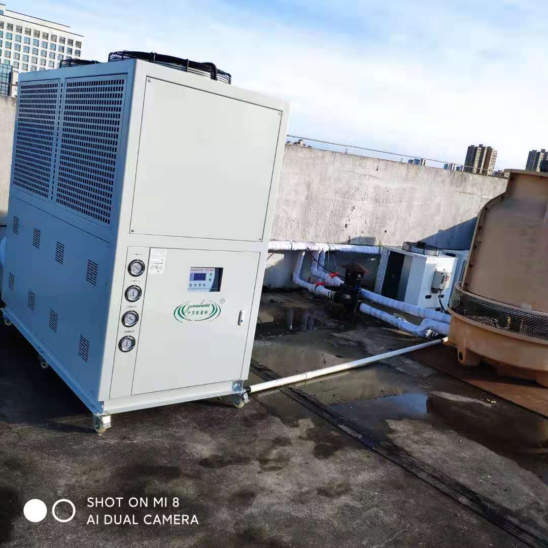 冷水机有哪些保护装置