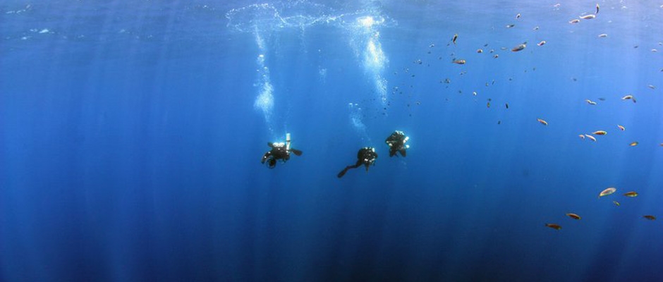 Trimix divers on the Valdivagna